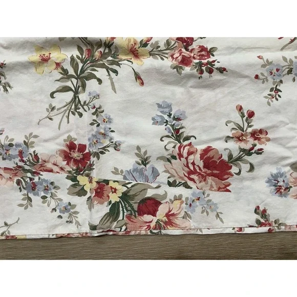 Vtg Pr Ralph Lauren Petticoat White Floral KING Pillowcases (2) - Picture 12 of 12
